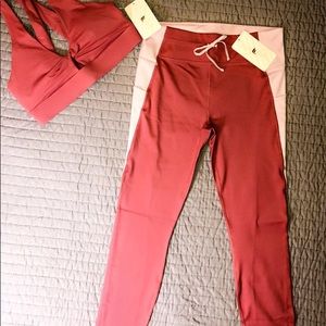 NWT Fabletics 2 PC Set
